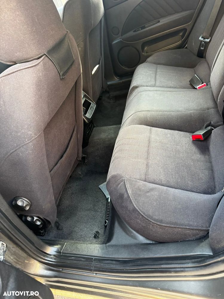 Alfa Romeo 159 1.9 Multijet Distinctive - 30