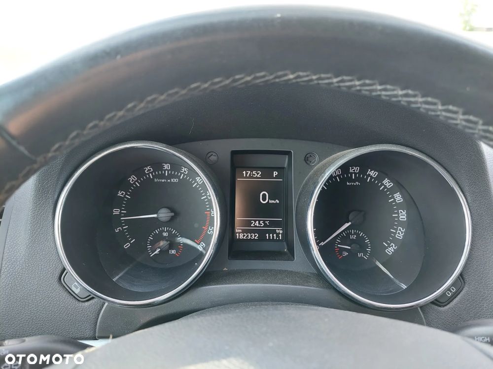 Skoda Yeti 2.0 TDI DPF 4x4 Experience DSG - 17