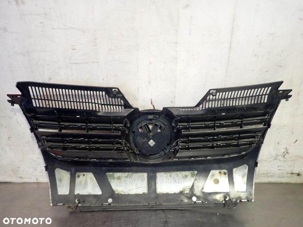 GRILL ATRAPA VOLKSWAGEN JETTA V - 3