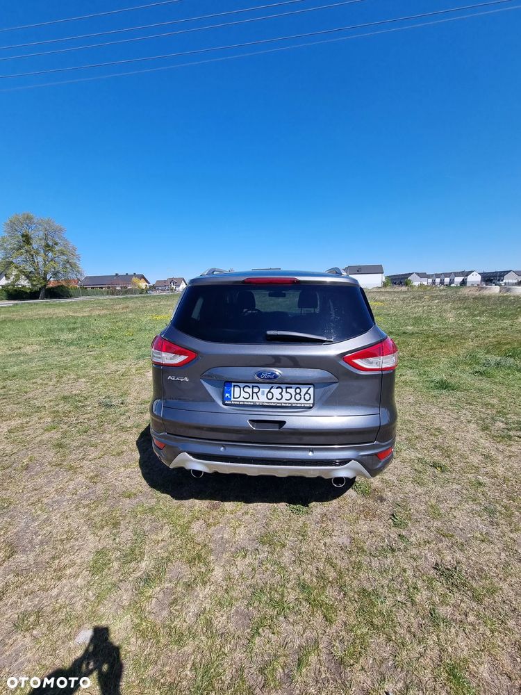 Ford Kuga 2.0 TDCi FWD Titanium - 6