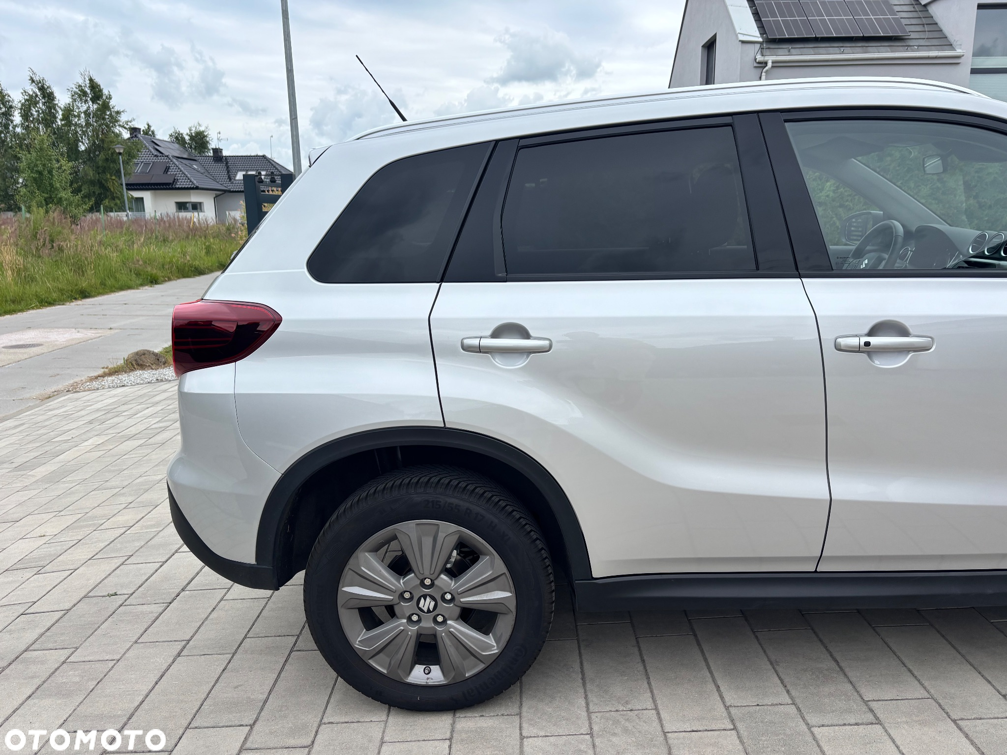 Suzuki Vitara 1.5 Strong Hybrid Premium 2WD AGS - 9