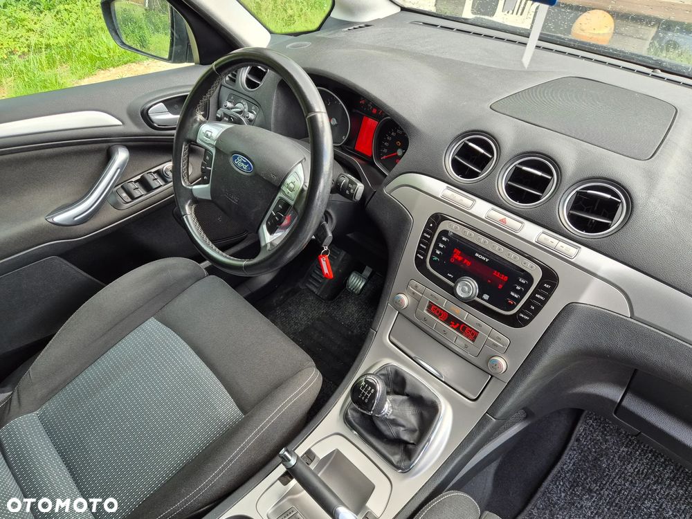 Ford S-Max 2.0 TDCi Titanium - 10