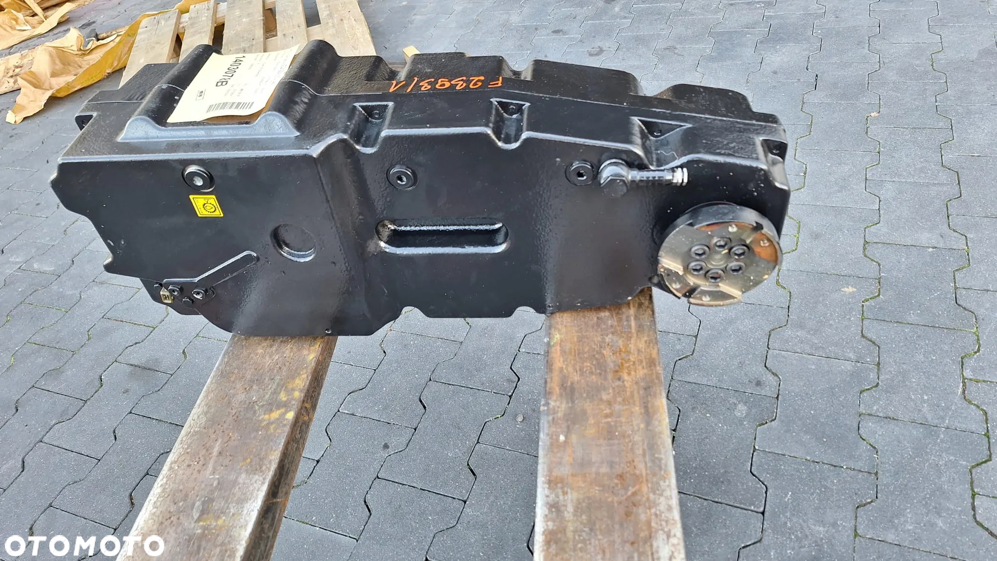 wałek wom pto przedni przód 84492092 1403078b 33044336c case magnum 310 340 250 280 380 - 5