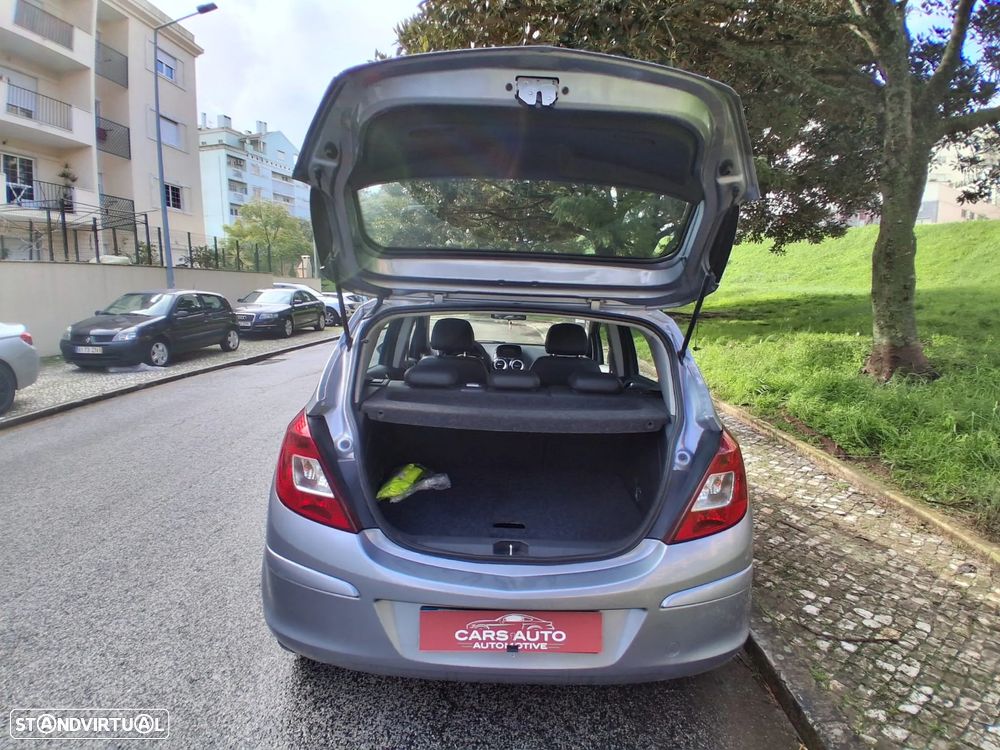 Opel Corsa 1.2 Enjoy - 29