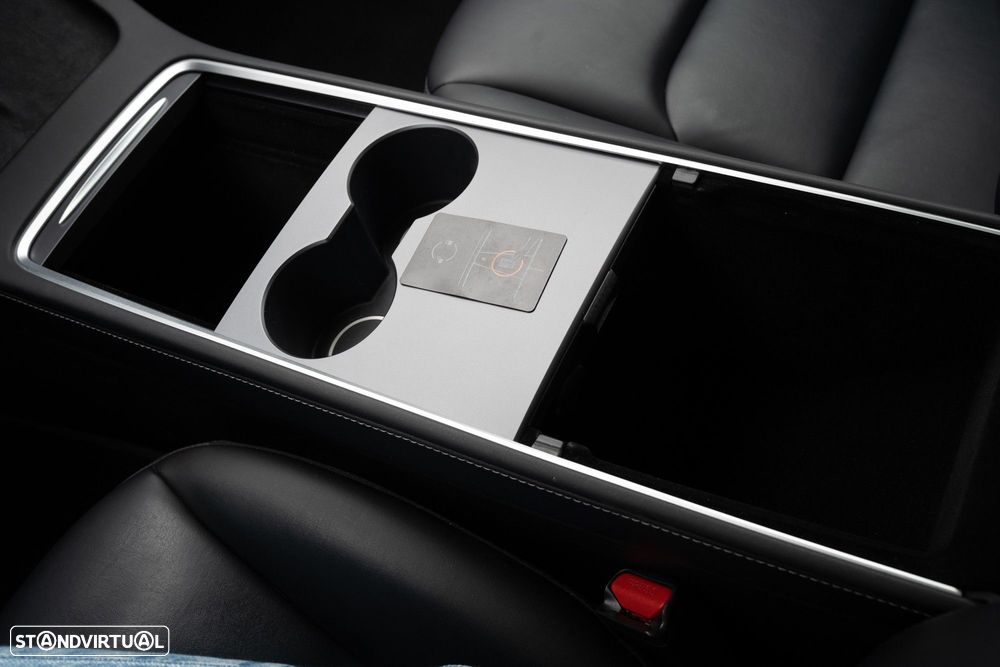 Tesla Model 3 Performance Dual Motor AWD - 23