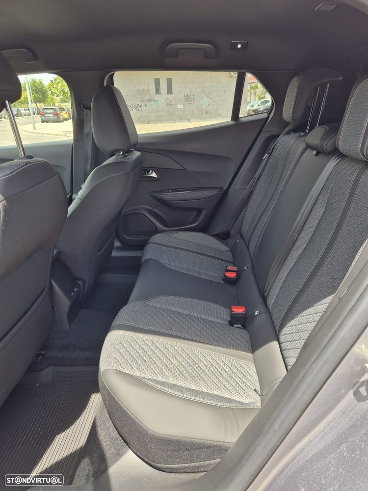 Peugeot 2008 1.2 PureTech Allure Pack EAT8 - 6