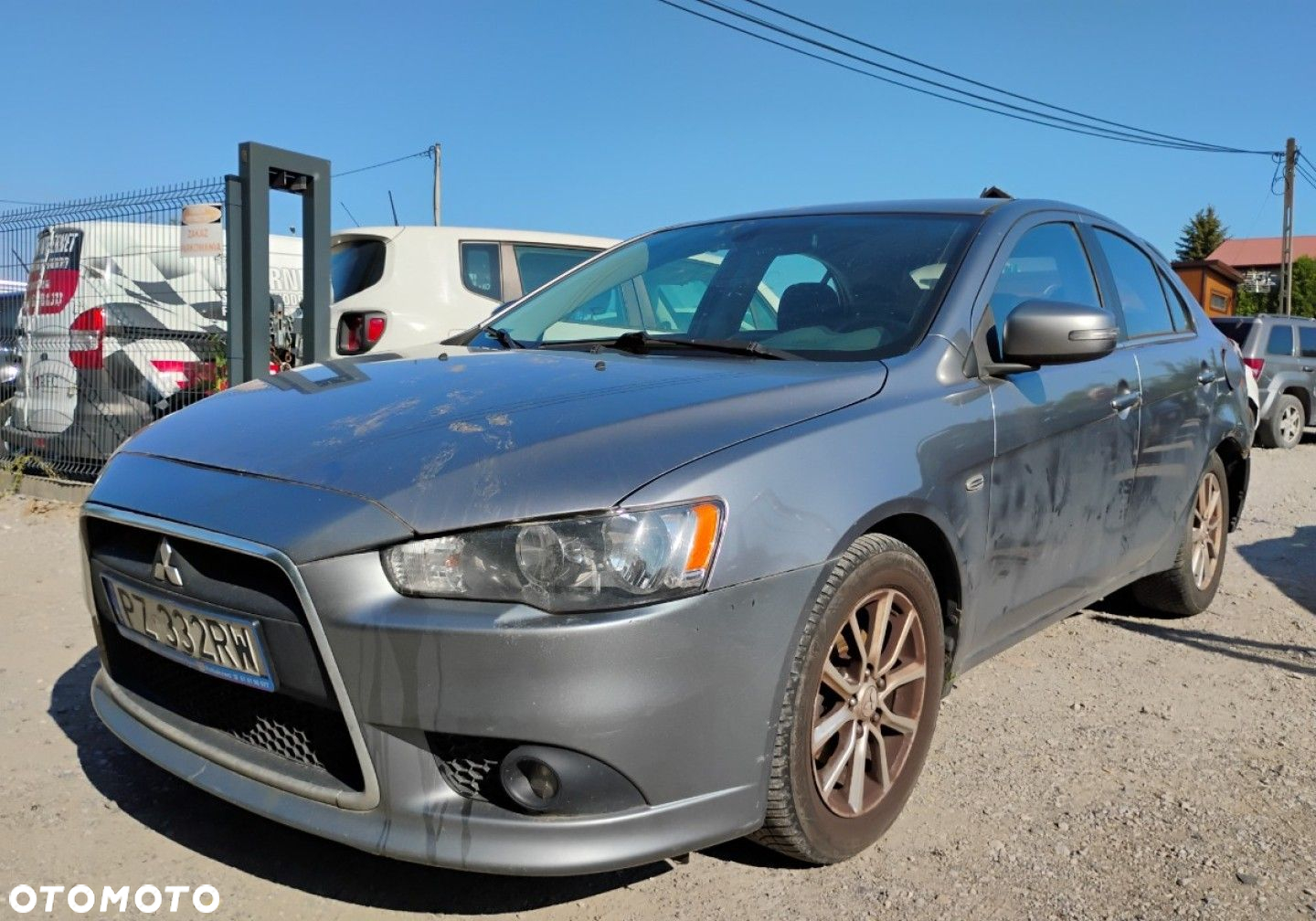 Mitsubishi Lancer - 2