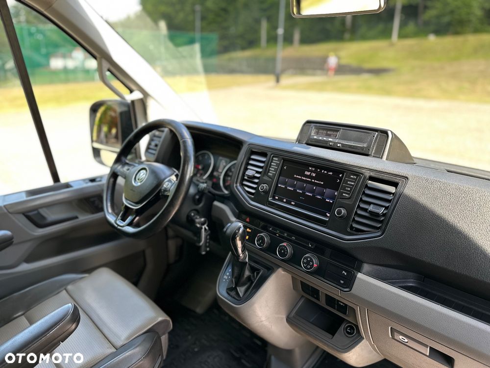 Volkswagen Crafter Brygadówka 5 osobowa - 15