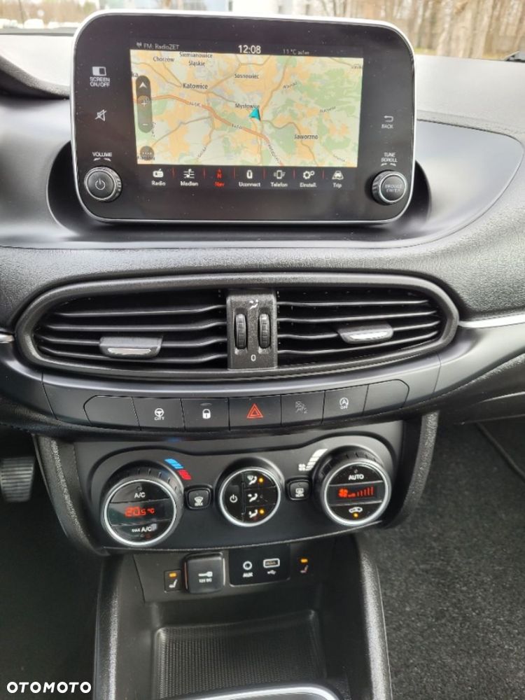 Fiat Tipo 1.4 T-Jet 16v Lounge EU6 - 22