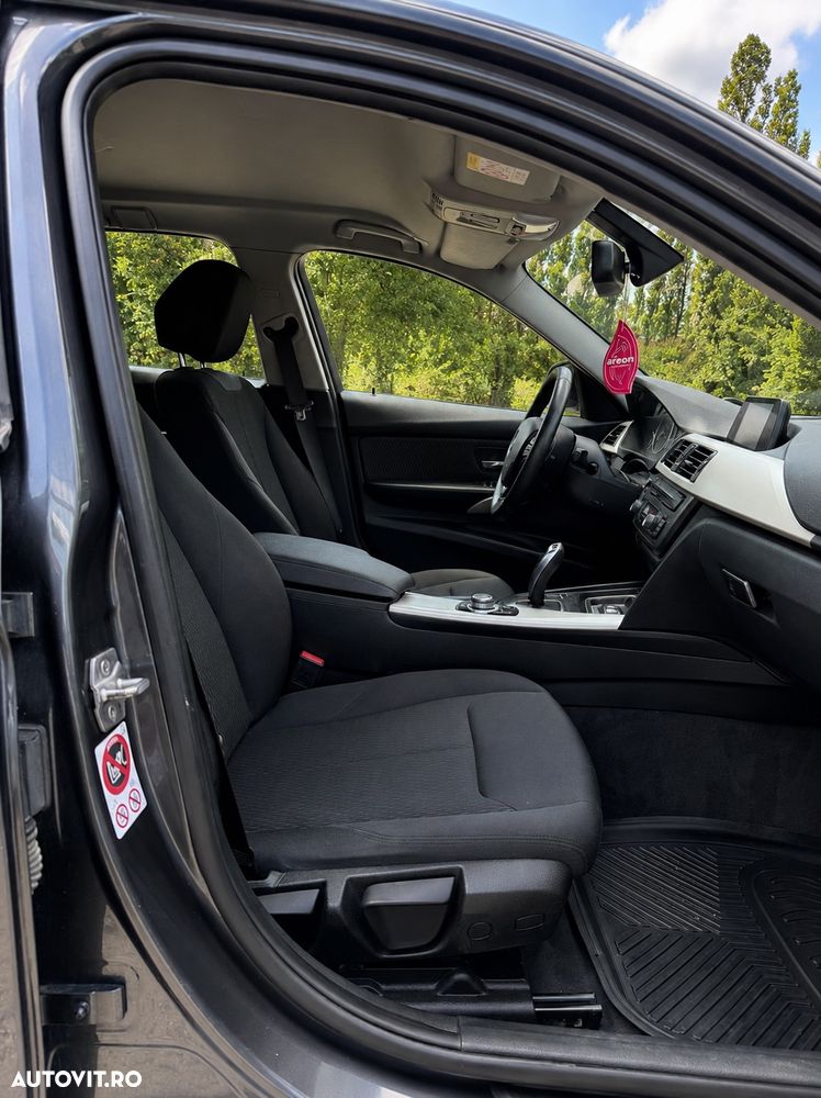 BMW Seria 3 - 8