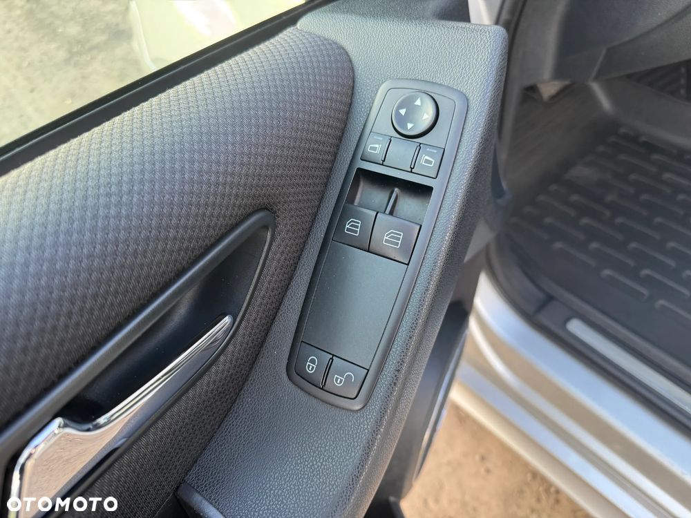 Mercedes-Benz Klasa B - 10