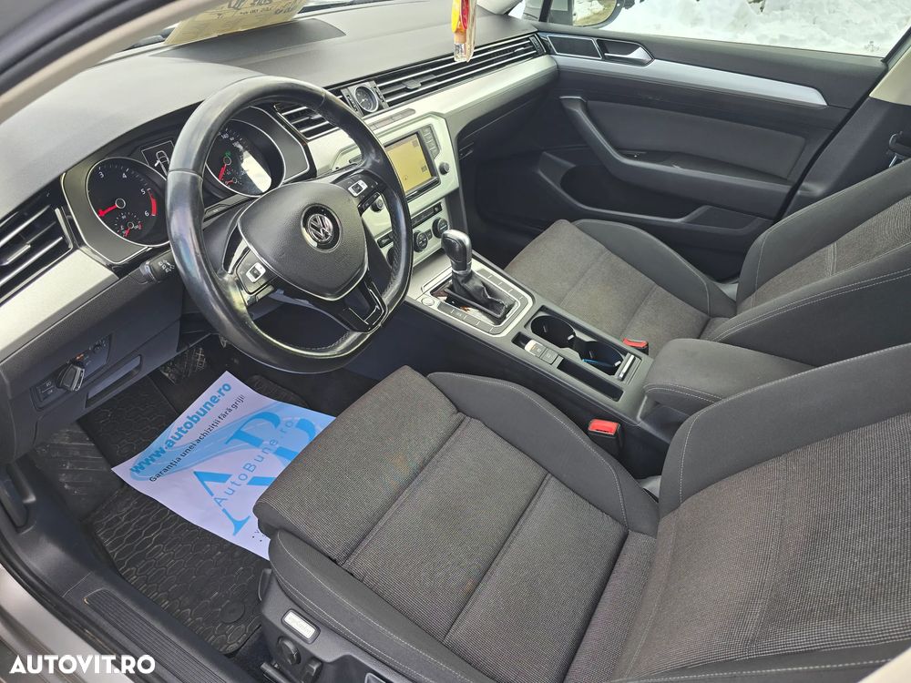 Volkswagen Passat 1.6 TDI (BlueMotion Technology) DSG Comfortline - 9