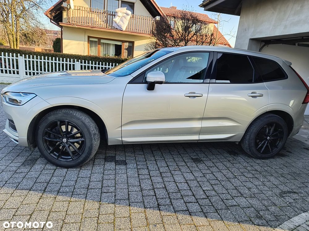 Volvo XC 60 D4 AWD Momentum - 7