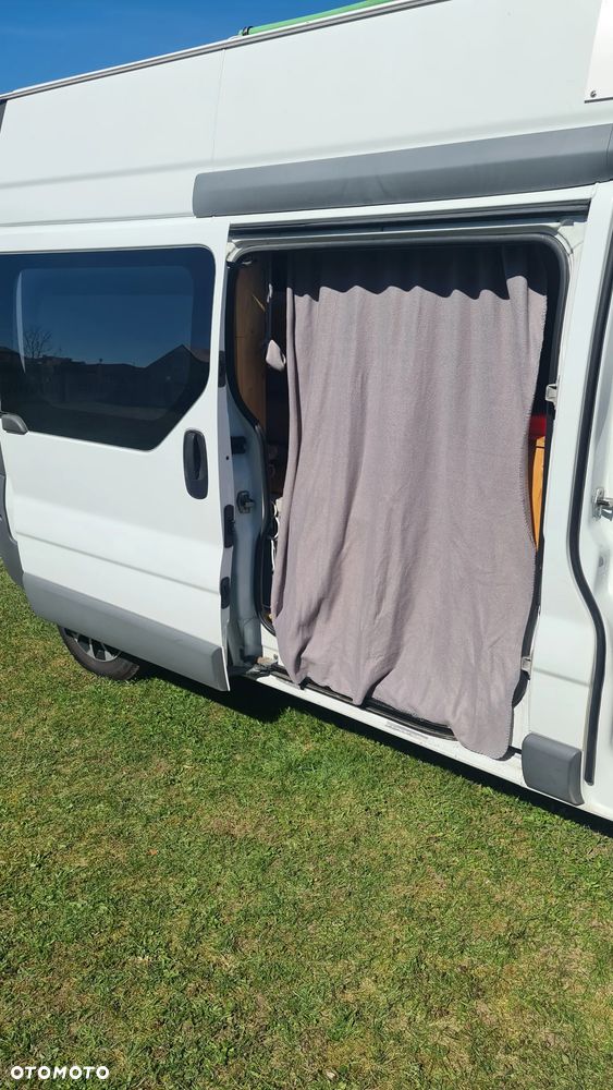 Opel Vivaro - 22
