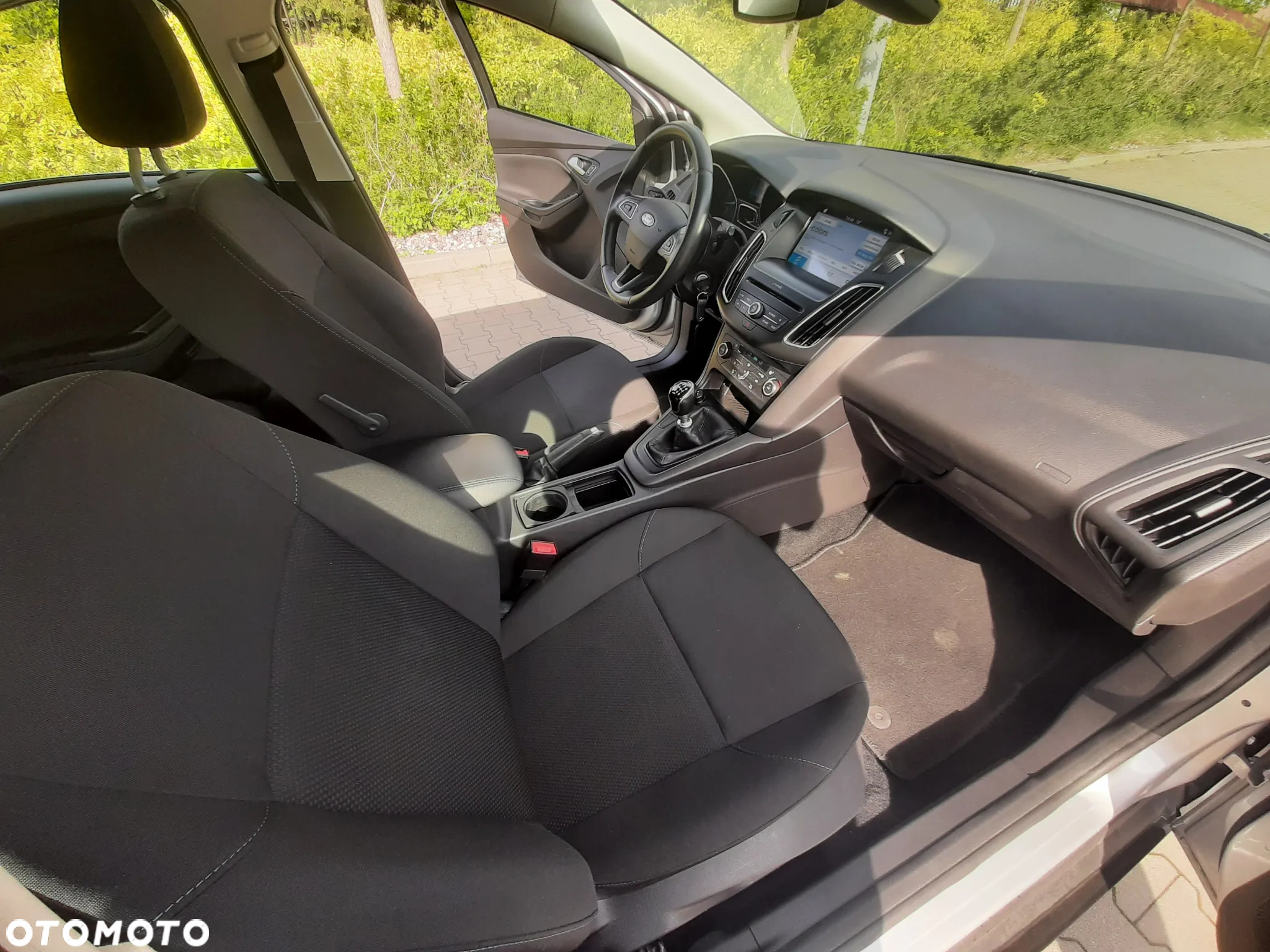 Ford Focus 1.0 EcoBoost Connected - 11