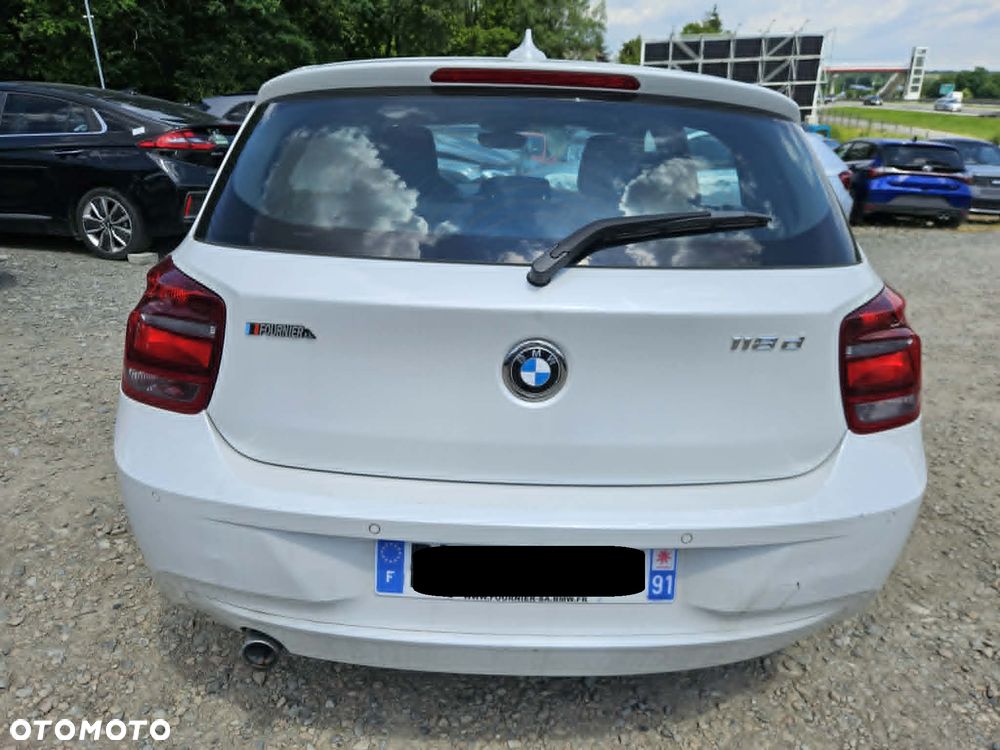 BMW Seria 1 118d Sport Line - 9