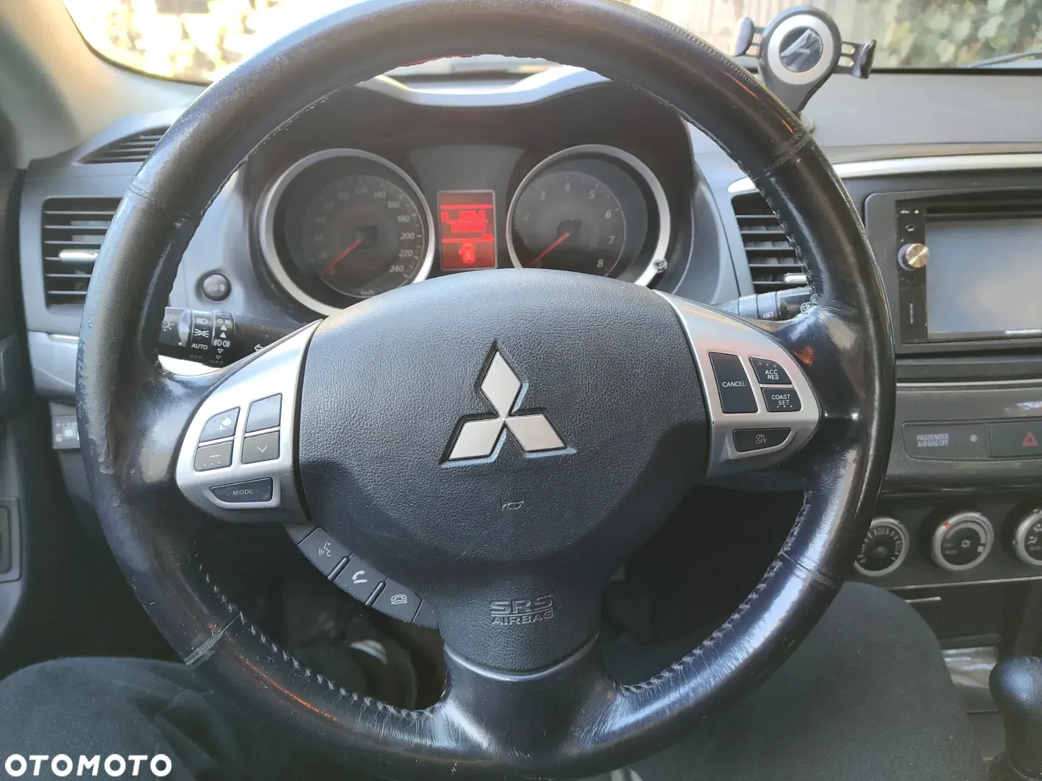 Mitsubishi Lancer 1.8 Intense - 14