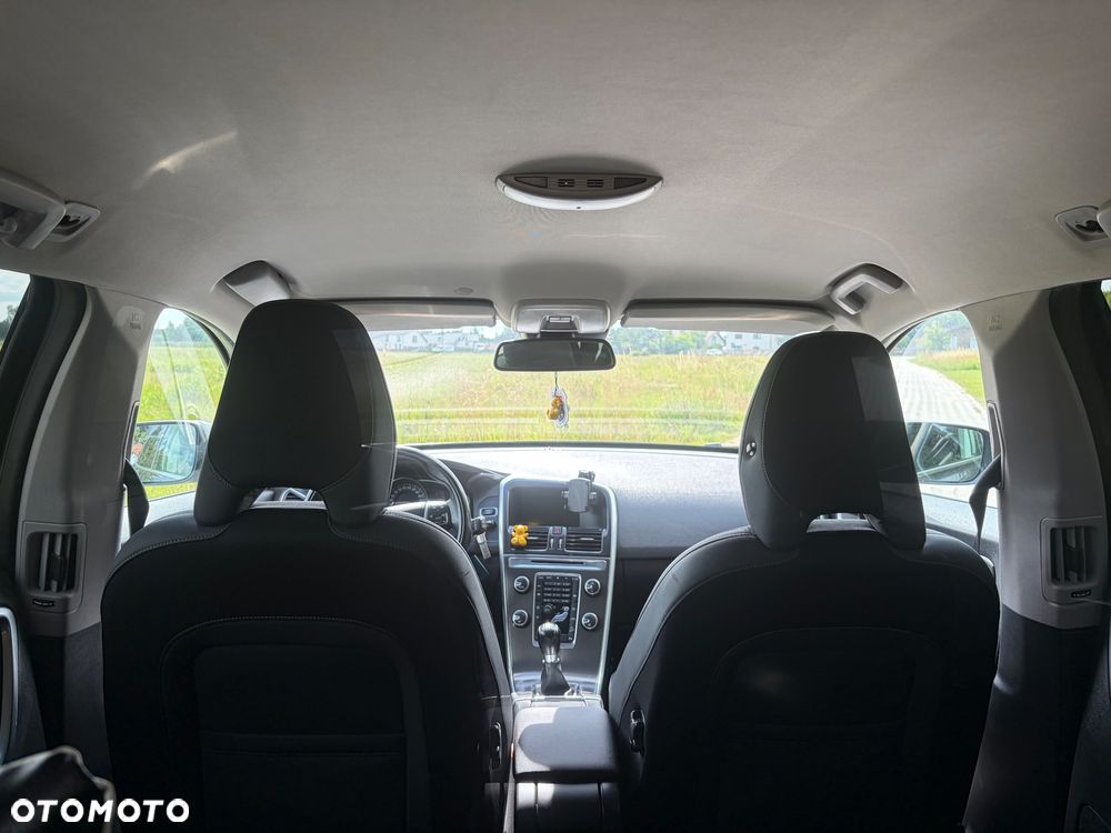 Volvo XC 60 - 16