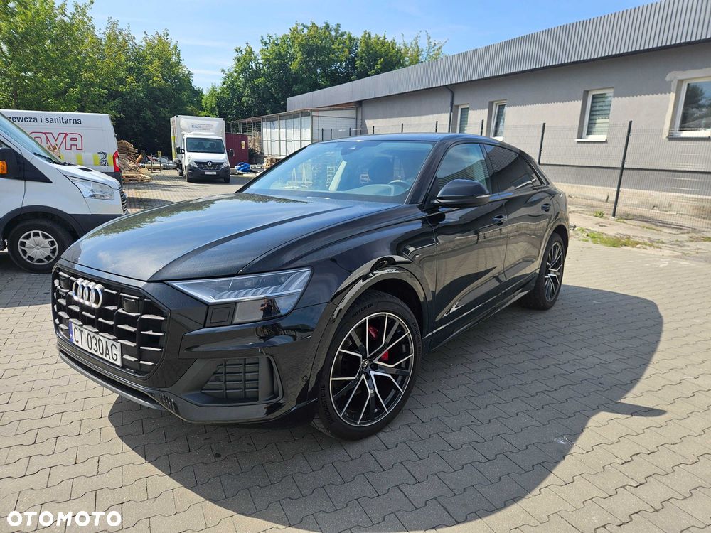 Audi Q8 - 1
