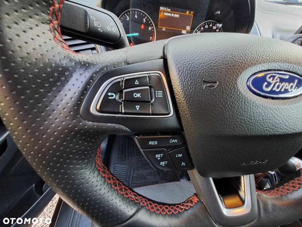 Ford EcoSport - 32