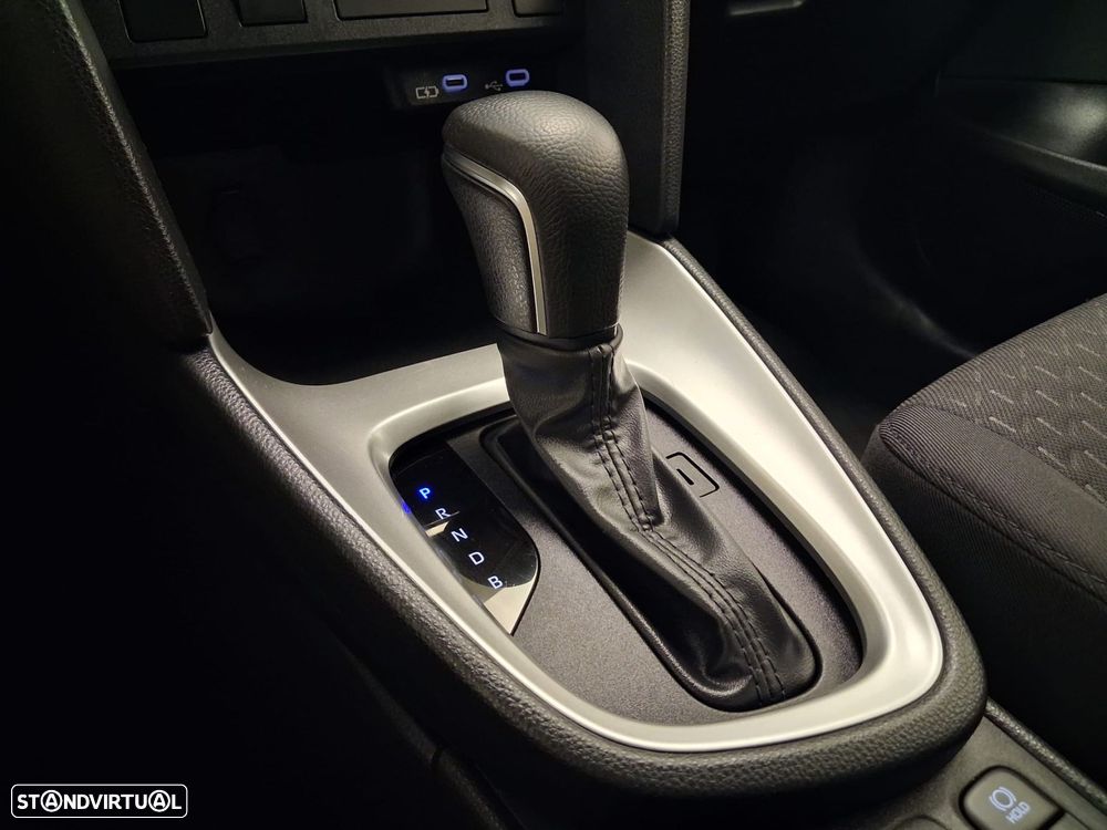 Toyota Yaris Cross 1.5 HDF Comfort Plus - 27