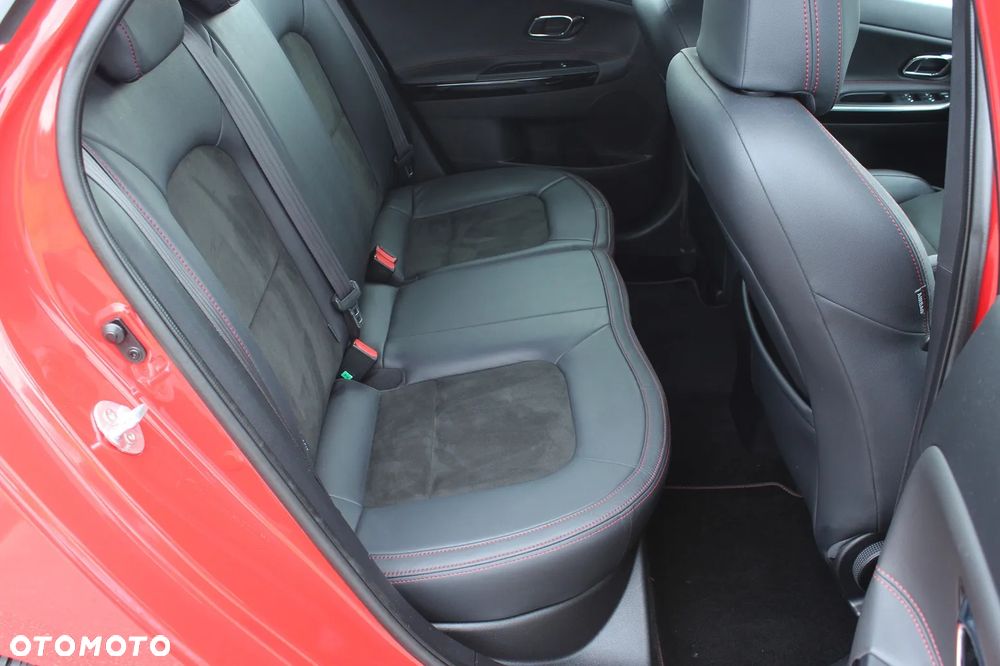 Kia Ceed 1.6 T-GDI OPF GT - 30