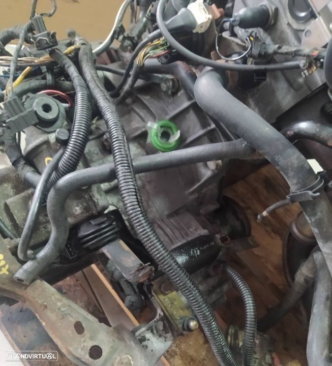 motor vw golf 3 gti 2.0i com 115cv ref: 2E caixa velocidades CHE - 8