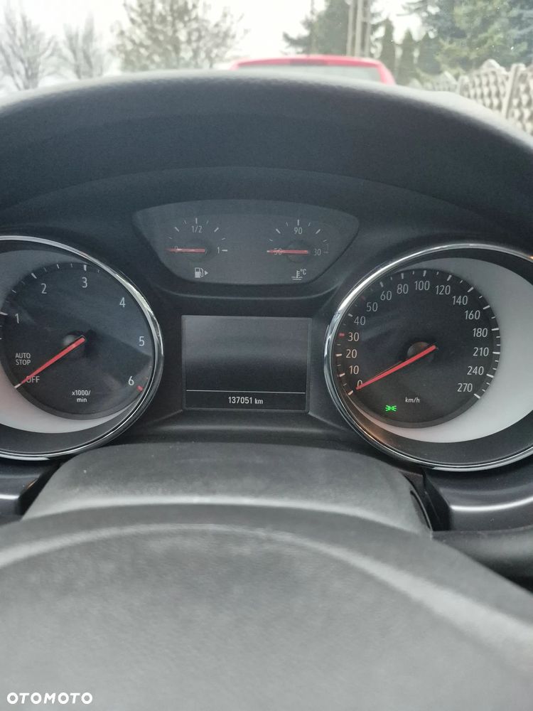 Opel Astra 1.5 CDTI Edition S&S - 9