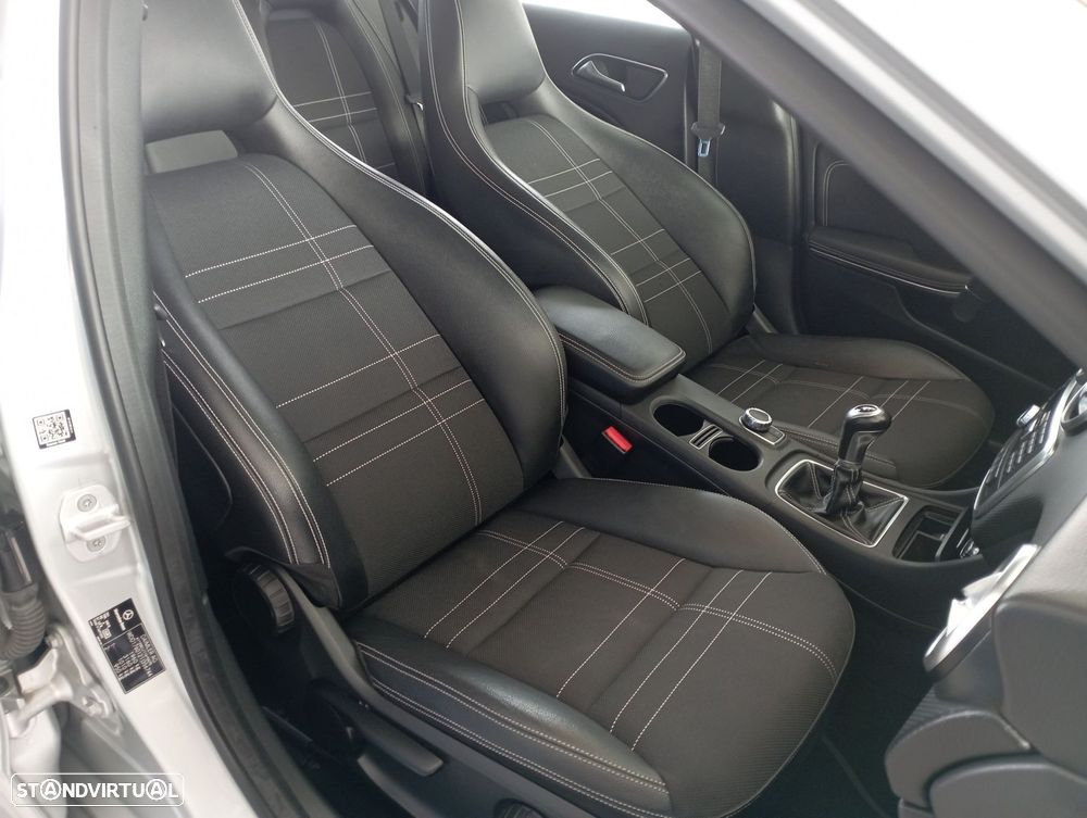 Mercedes-Benz A 180 CDI BE Urban - 24