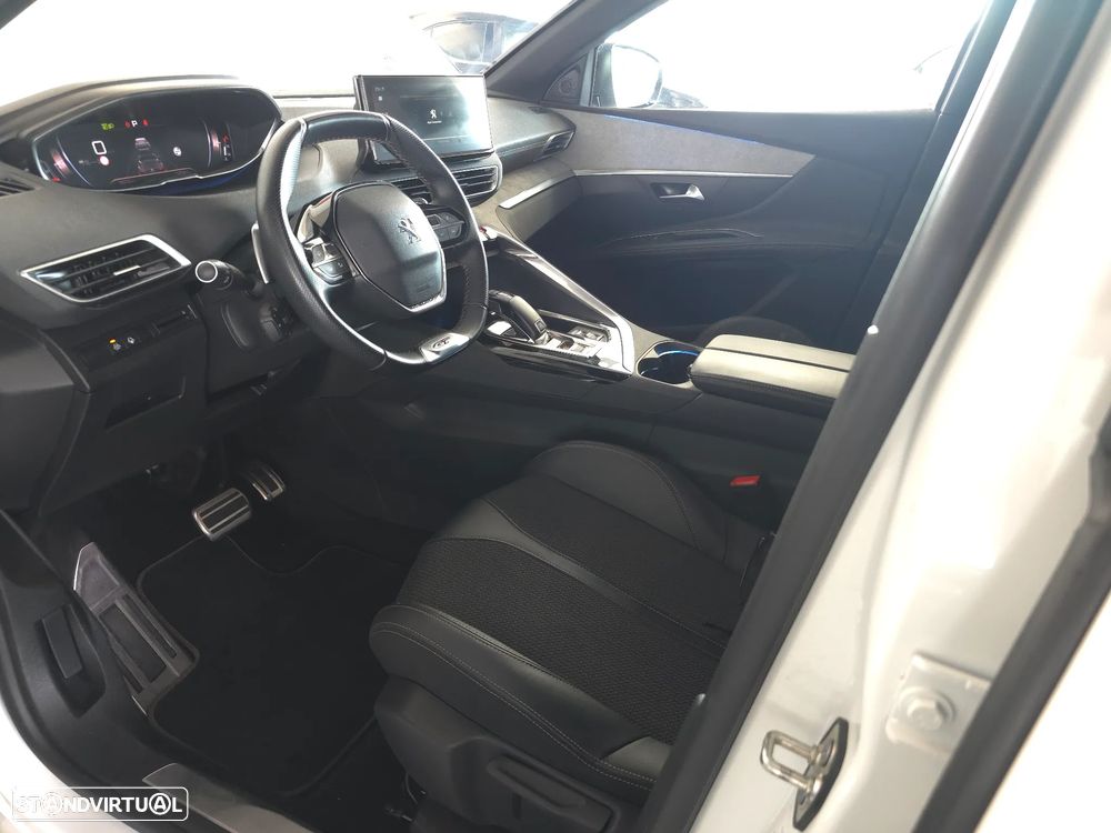 Peugeot 5008 1.5 BlueHDi GT EAT8 - 9