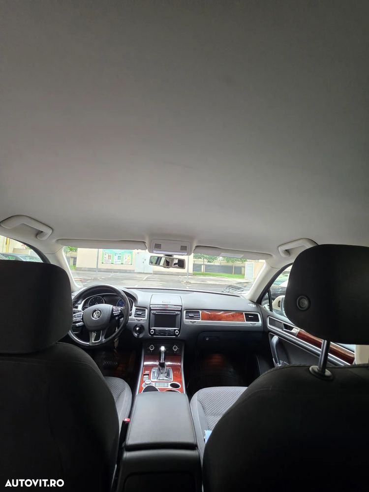 Volkswagen Touareg - 9