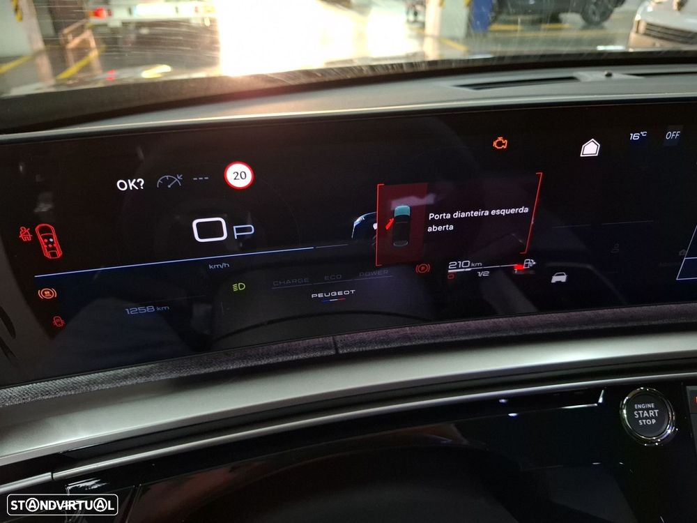 Peugeot 3008 1.2 Hybrid Allure e-DCS6 - 15