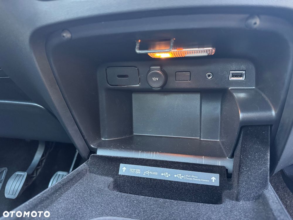 Citroën C4 Picasso e-HDi 115 Exclusive - 26