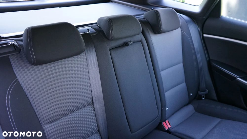 Hyundai i30 1.6 CRDi Style - 36