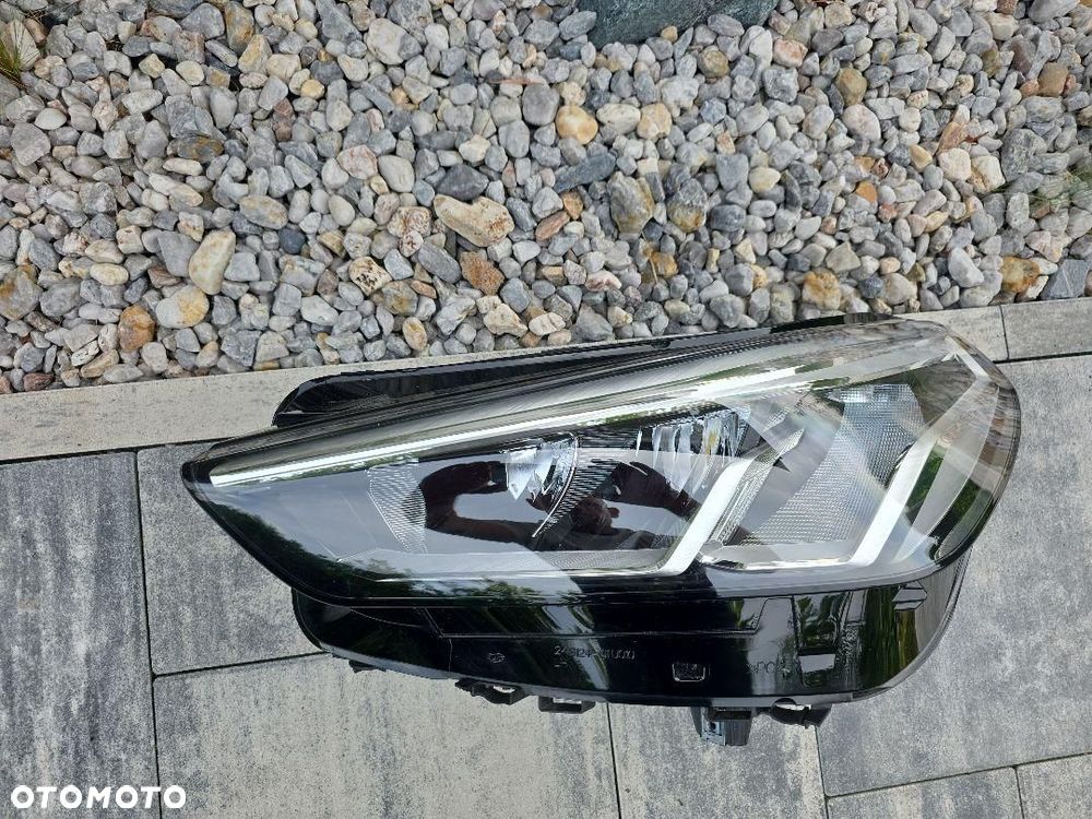 BMW X1 U11 Lampa lewa przód Full Led Basic Led 5A9A221-02 - 7