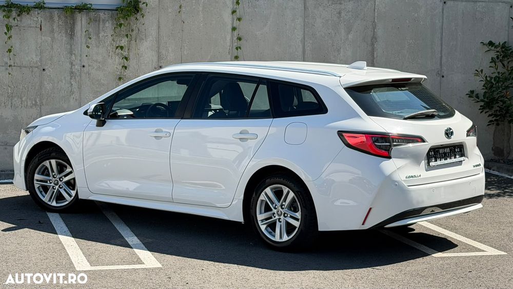 Toyota Corolla 1.8 HSD Business - 5