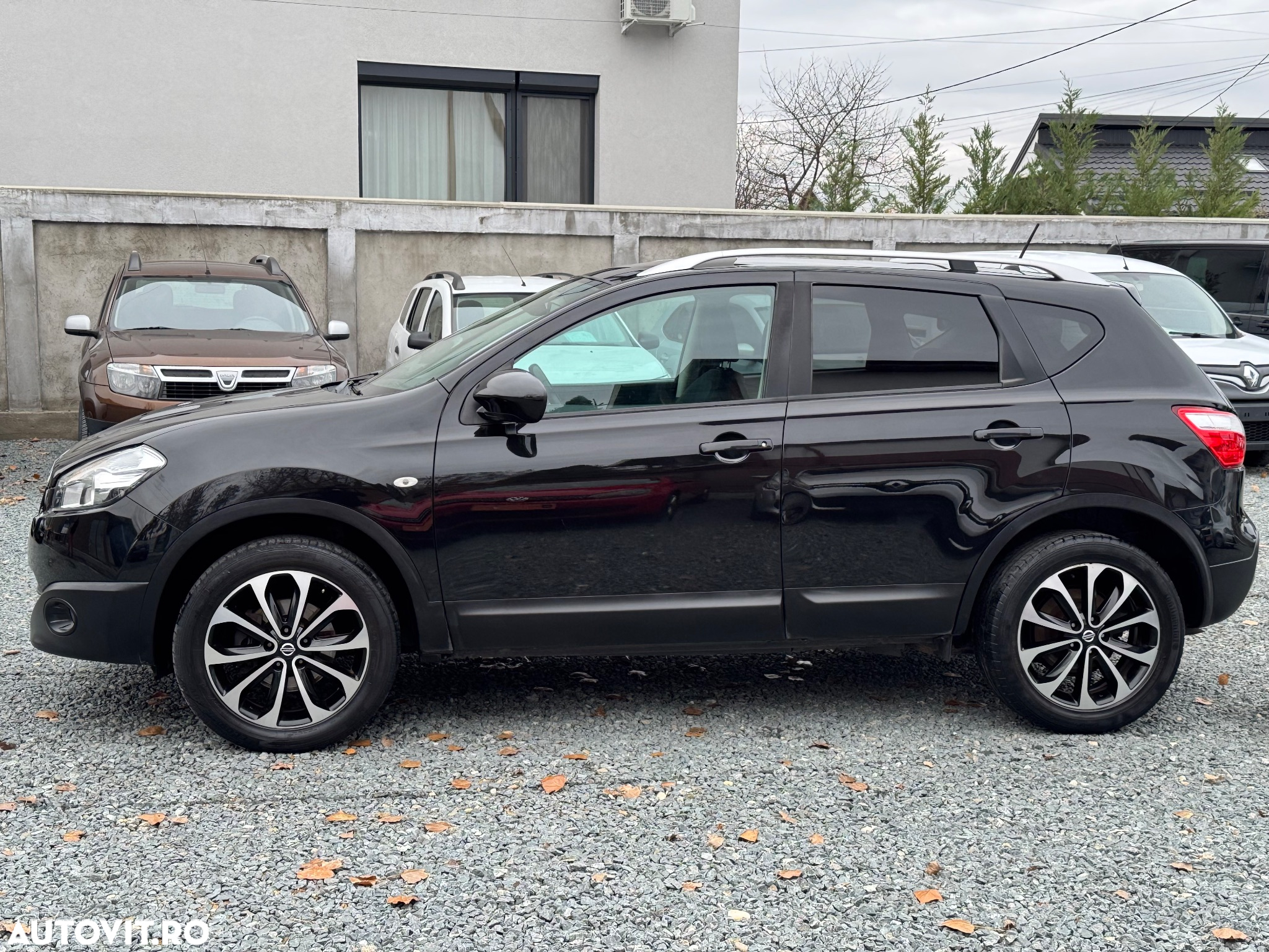 Nissan Qashqai 1.5 DCI DPF visia ECO - 3