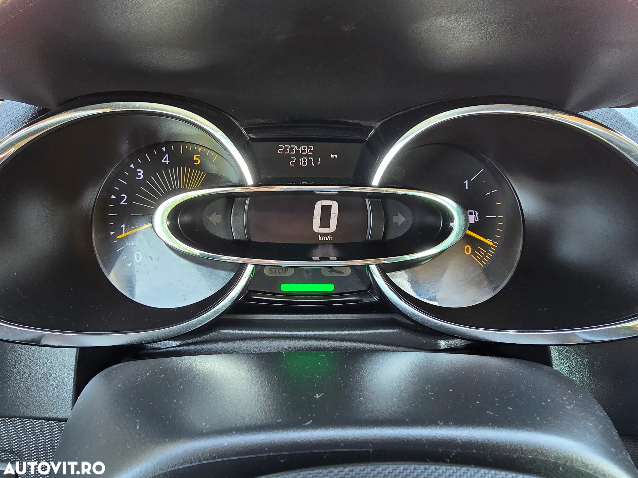 Renault Clio Energy dCi 90 Start & Stop Luxe - 15