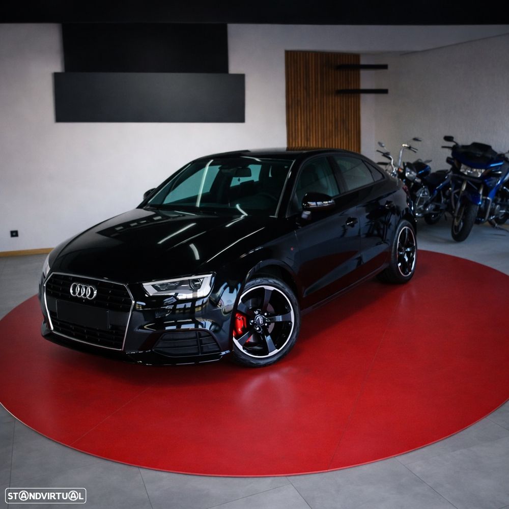 Audi A3 Limousine 30 TDI S-line - 1