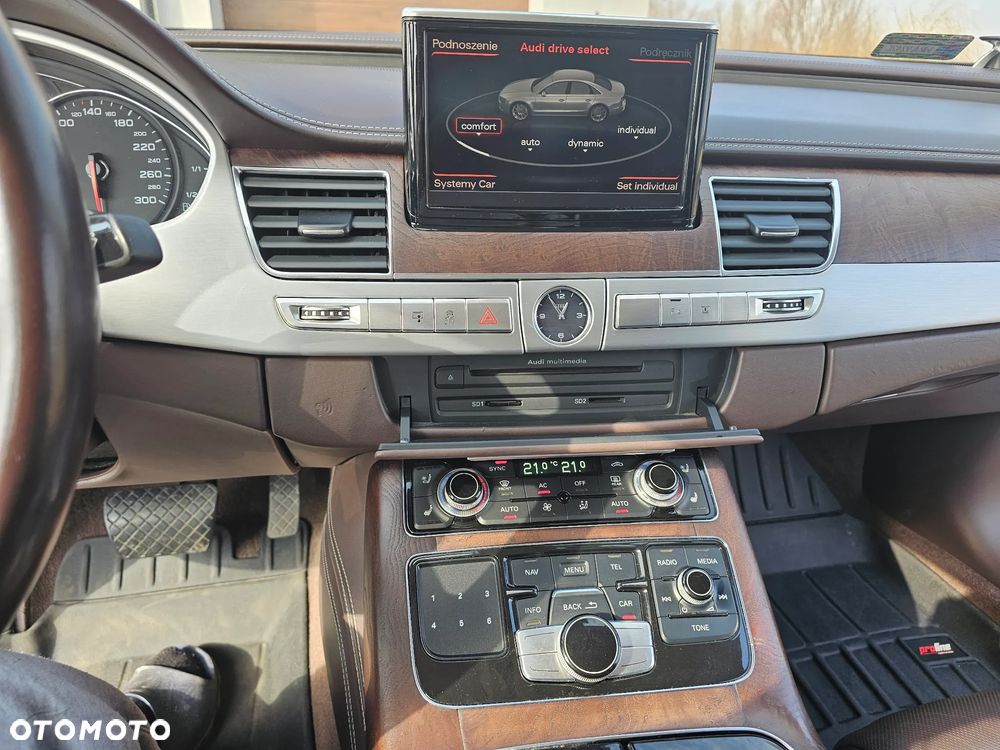 Audi A8 4.2 TDI L Quattro - 10