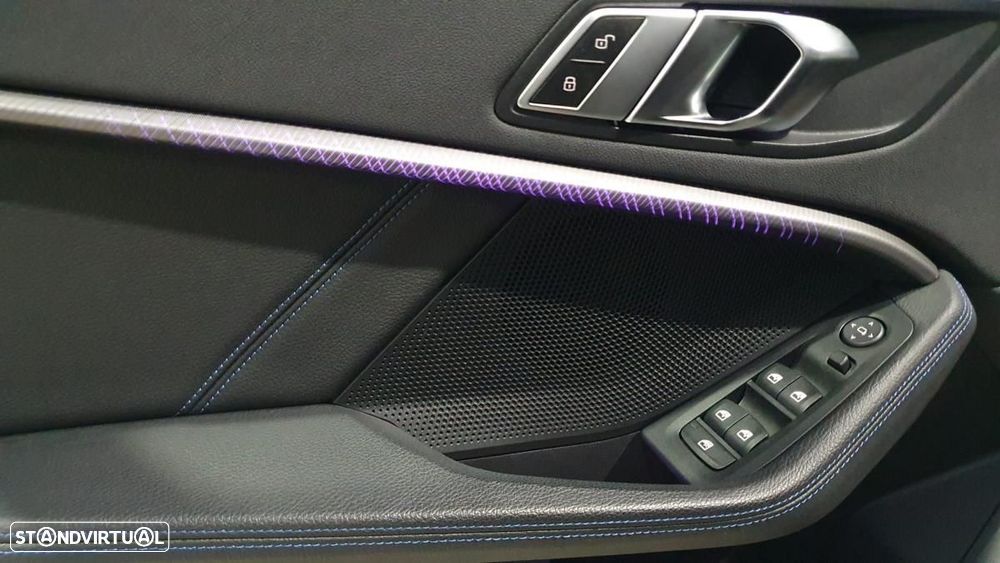 BMW 116 d Pack M - 14