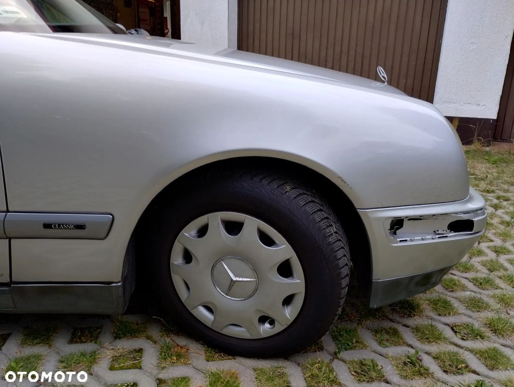 Mercedes-Benz Klasa E - 12
