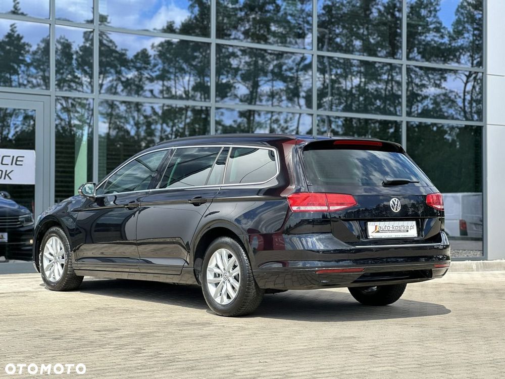 Volkswagen Passat Variant 2.0 TDI BMT Comfortline - 8