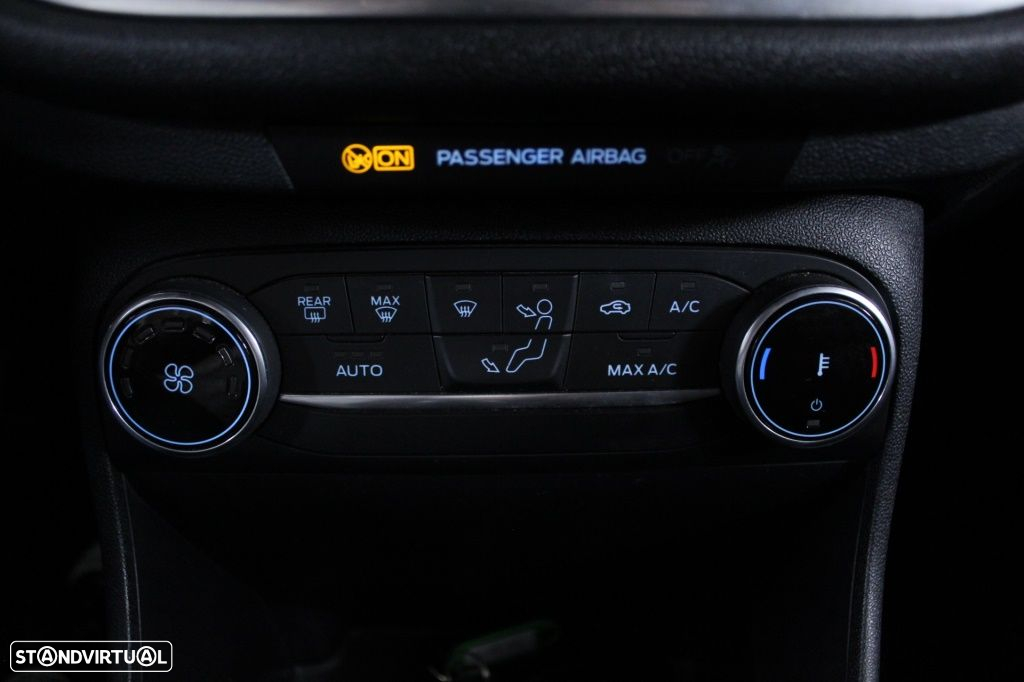 Ford Fiesta 1.0 EcoBoost ST-Line - 31