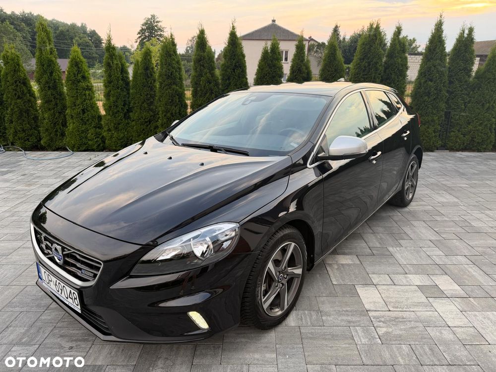 Volvo V40 D4 Drive-E R-Design Summum - 18