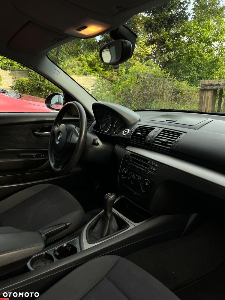 BMW Seria 1 116i - 4