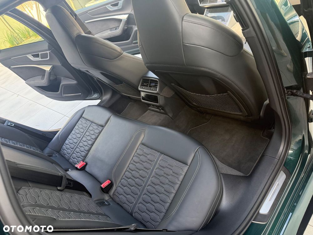 Audi RS6 Avant - 19