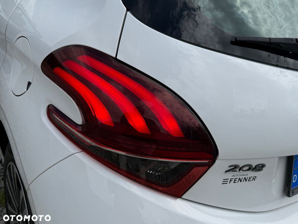 Peugeot 208 PureTech 82 Start & Stop Allure - 8