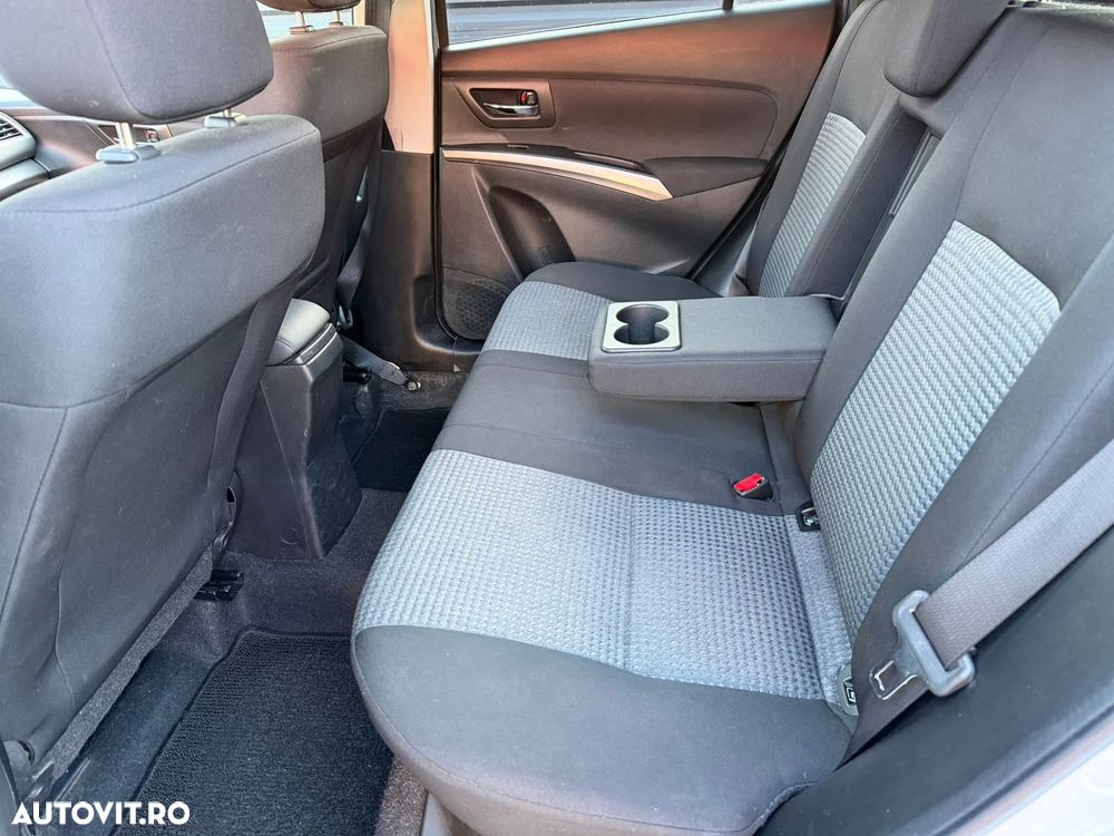 SUZUKI SX4 2023 — imagine 8