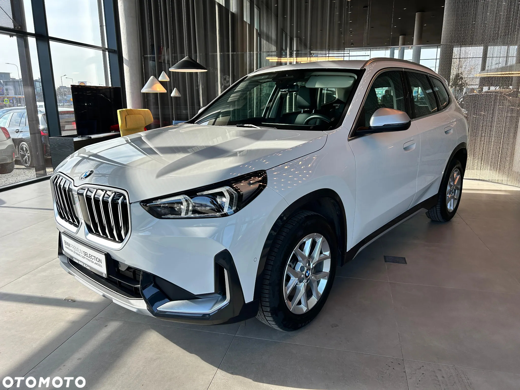 BMW X1 sDrive18i xLine - 4